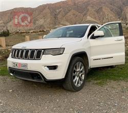 جیپ گراند شیرۆکی